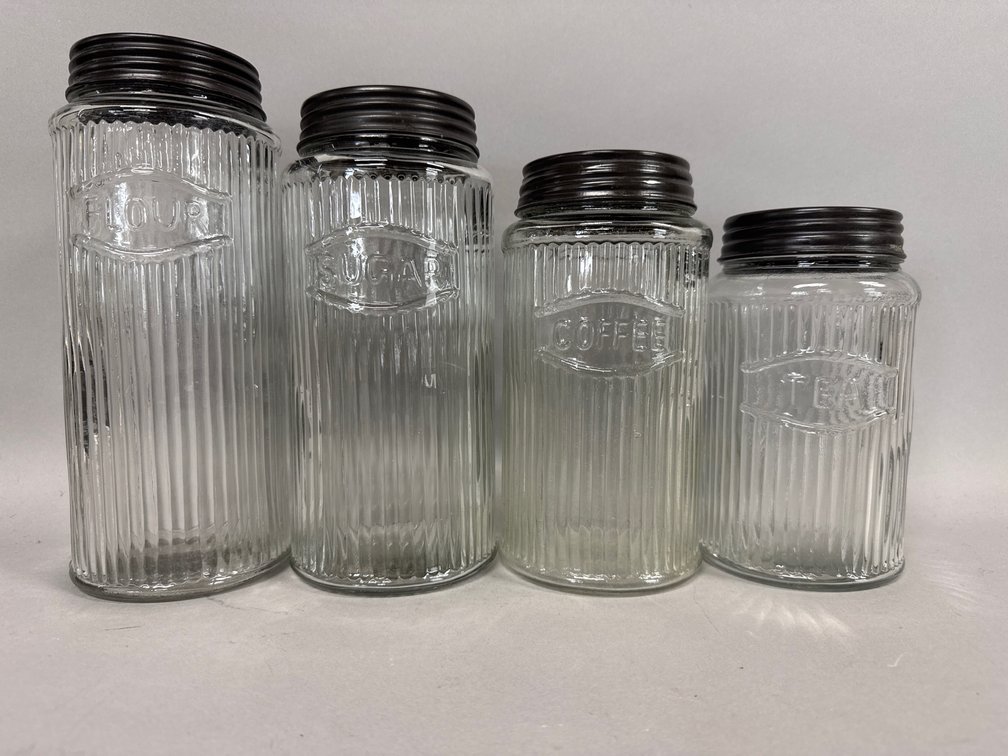 Glass canisters