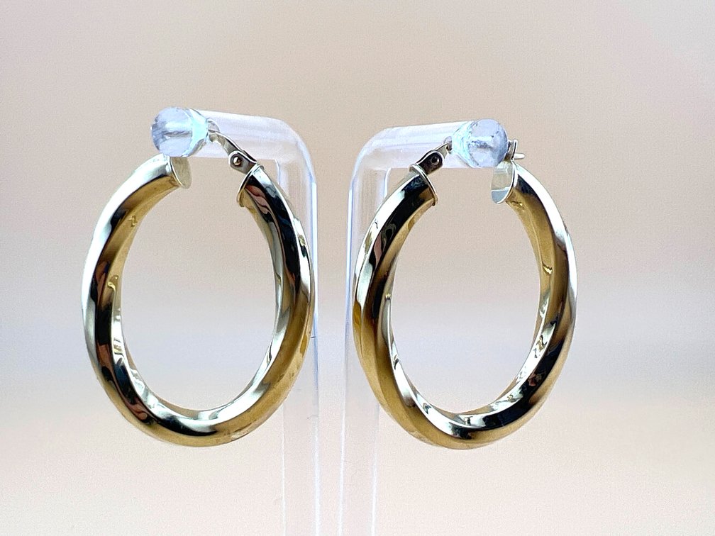 14kt hoop earrings; GR