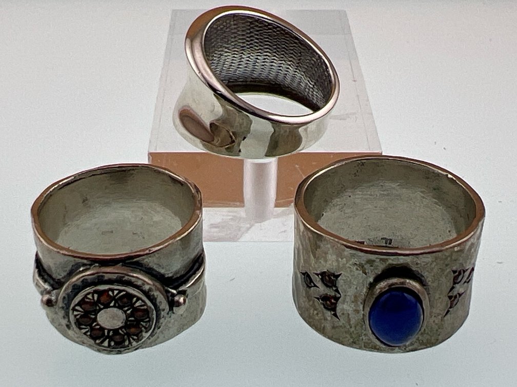 Sterling, lapis, garnet rings; BX