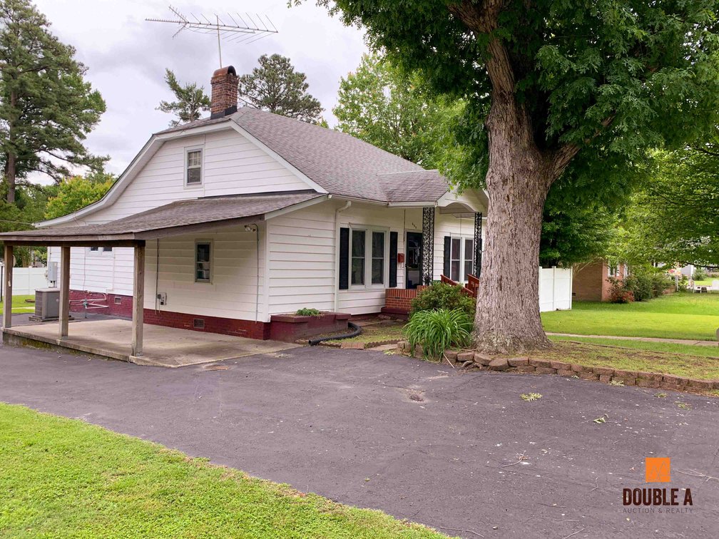 Image for 609 Brunswick Avenue; Blackstone, VA