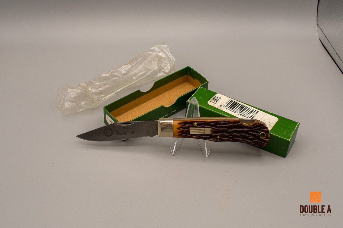 2000 Remington R1306 "One of 500" ATA Anniversary Lockback Knife w/ Box