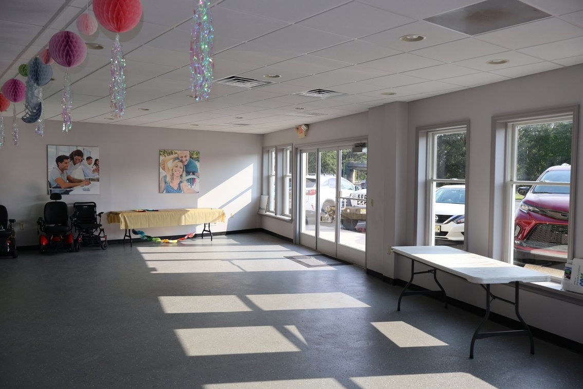 Image for Well Maintained 2,000 +/- SF Stand Alone Building with Great Exposure in West Deptford