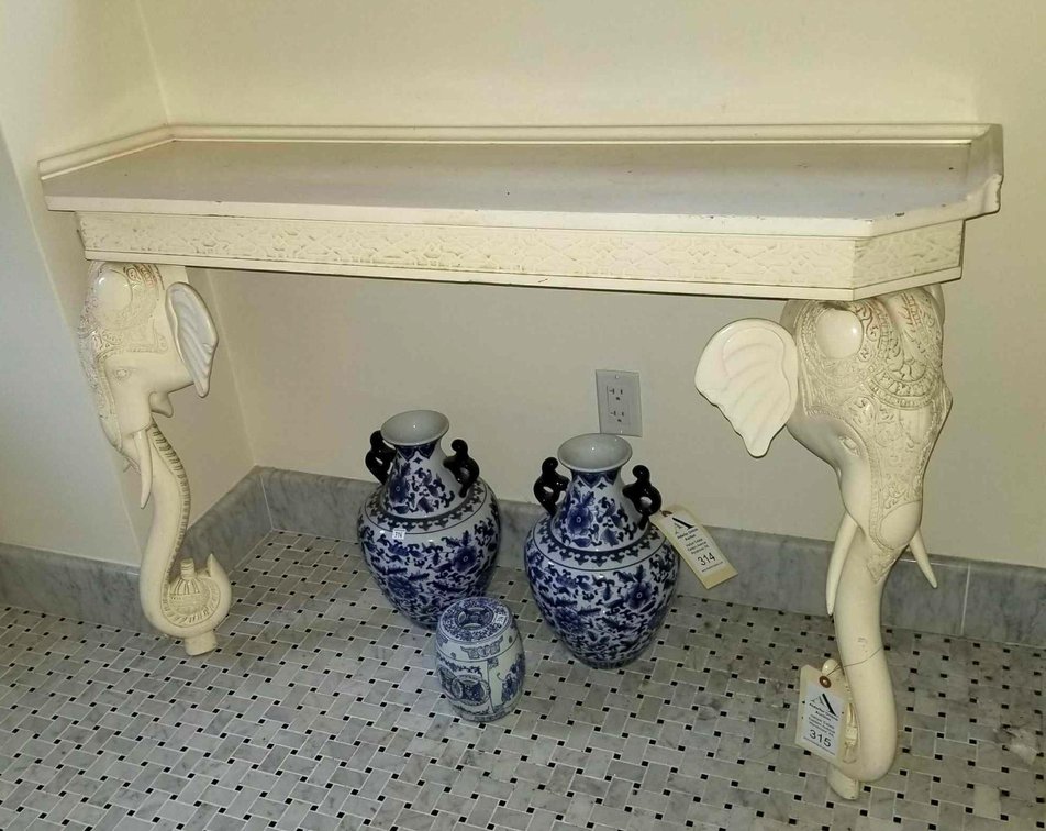 Image for Alderfer Online - Hellyer Estate/Part 2 - Furniture & Decorative Accessories, Outdoor Furniture, Statuary, Urns, Pedestals & Planters, Books, Artwork, Lighting, Collectibles, Men's Designer Clothing, Electronics & More - Wyndmoor, PA: Closing 10-1-18