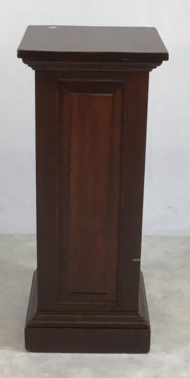 Wood Pedestal 