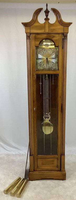 Howard Miller Clock Co. 