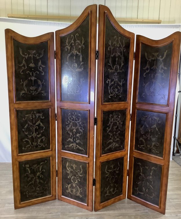 Room Divider 
