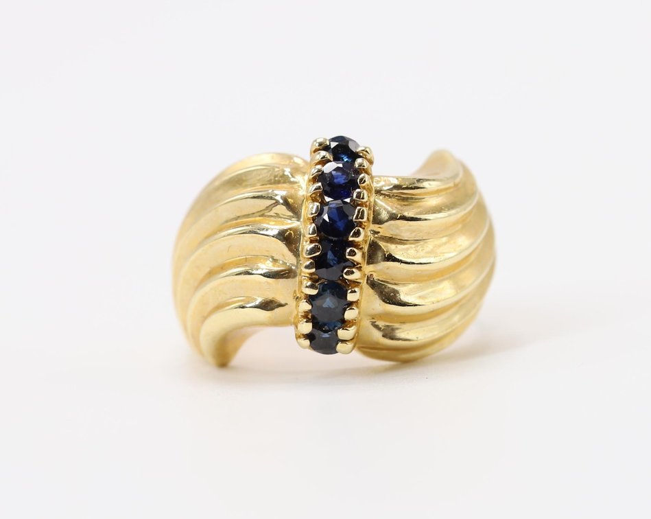 14KY Gold Sapphire Ring