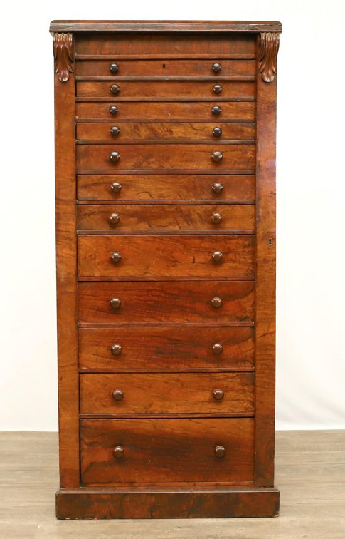 19thc. Sidelock Wellington Chest