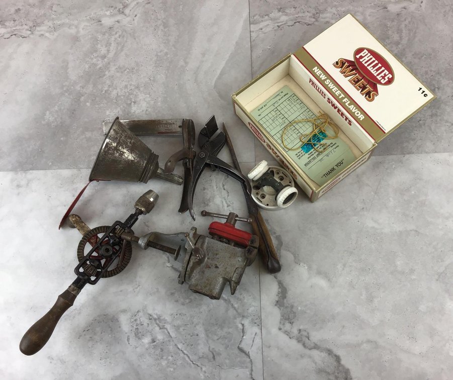 Primitive Tools 