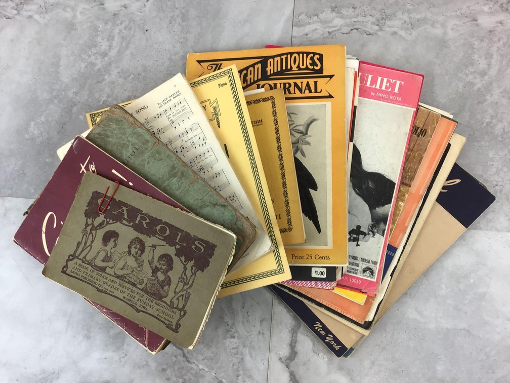 Song Books & Sheet Music