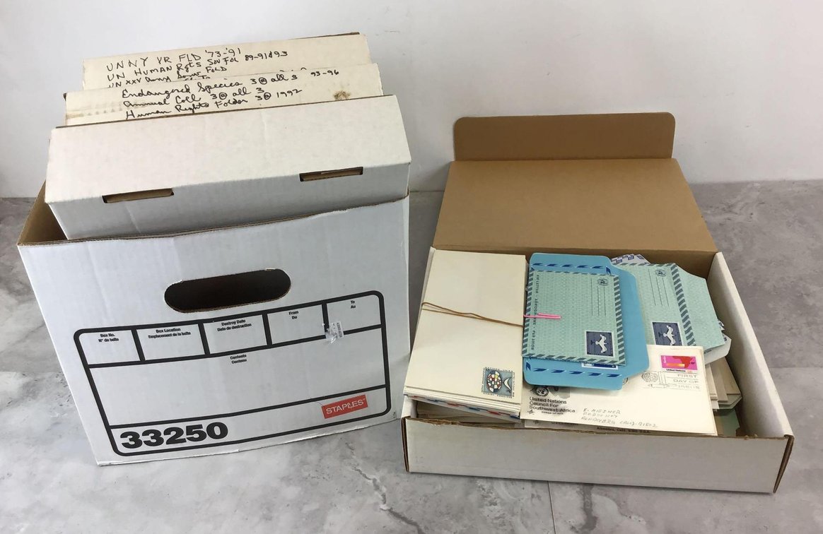 United Nations Stamps & Folders