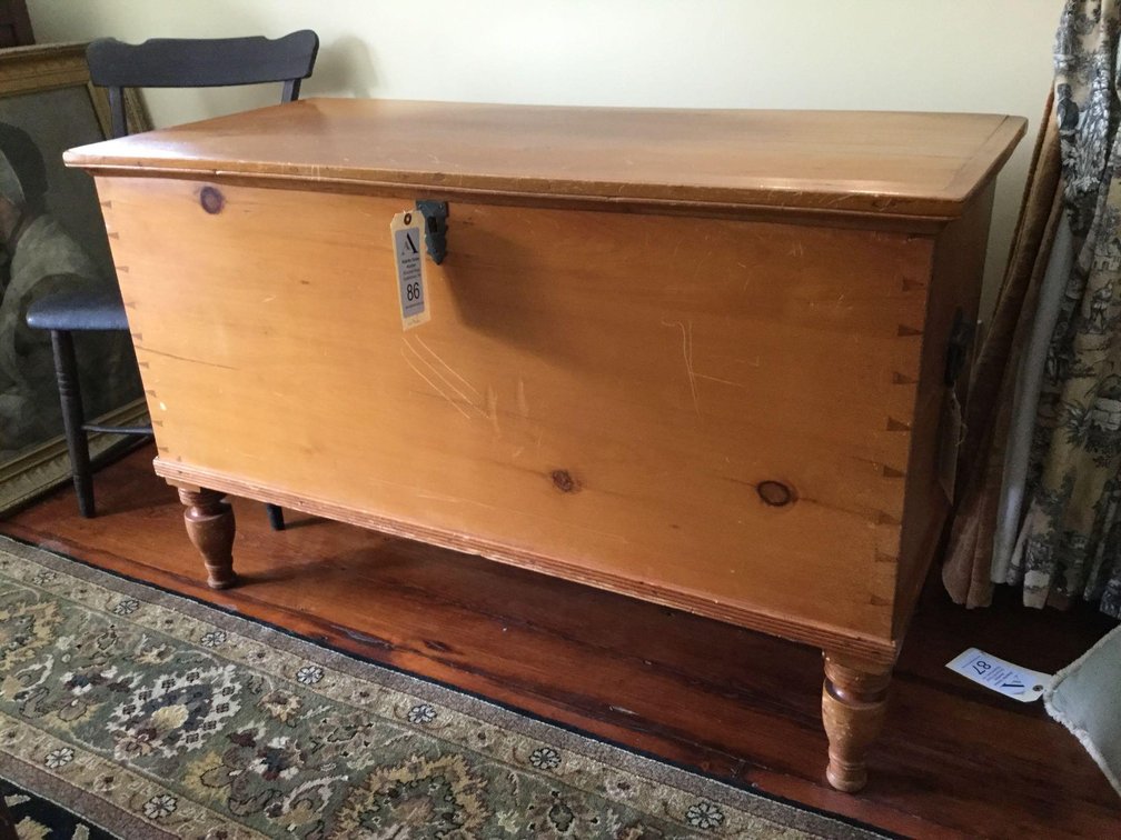Image for Alderfer Online - Quakertown, PA: 5-16-19 | Featuring John Deere Riding Mower, Leather Bar Stools, Anri Bottle Stoppers, Antique Rope Bed, Garden Statues & Much More!
