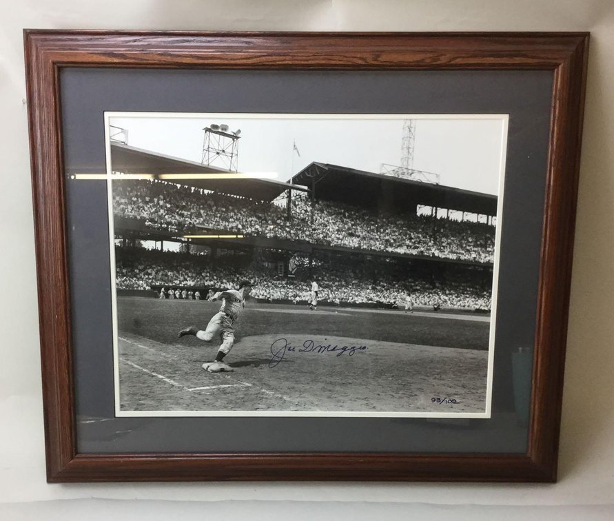Joe DiMaggio signature