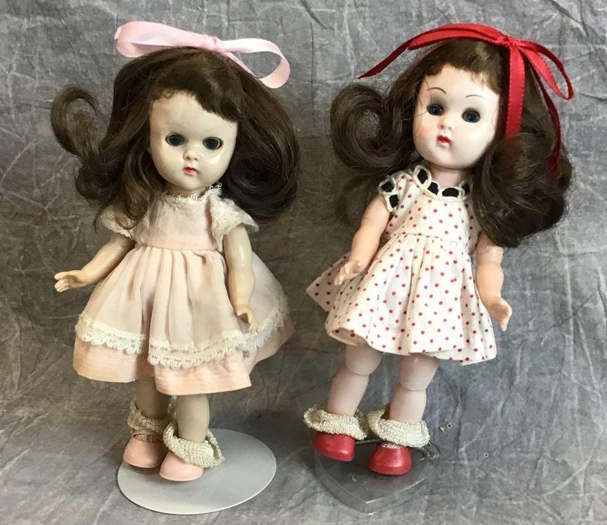 (2) VOGUE GINNY ML BKW DOLLS.