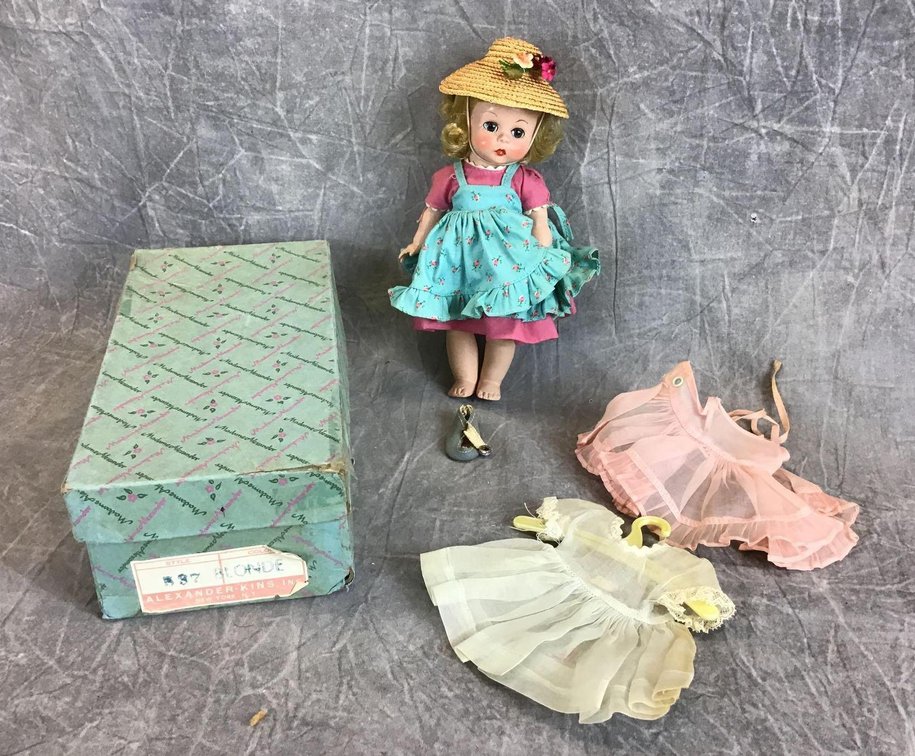 8" 1953 SL ALEXANDER-KINS, ORIGINAL BOX.