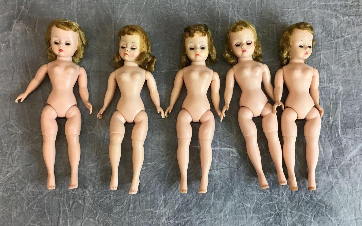 LOT OF MADAME ALEXANDER CISSETTE DOLLS.