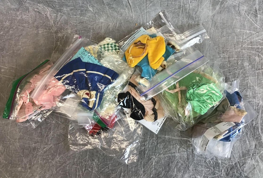 LOT OF VOGUE GINNY CLOTHING/ACCESSORIES.