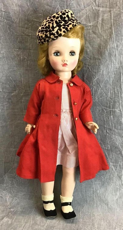 MADAME ALEXANDER 24" BINNIE/WINNIE WALKER DOLL.