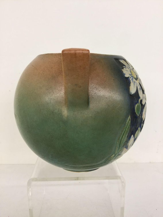 Image for Alderfer Online - Roseville Pottery Auction: 7-21-19