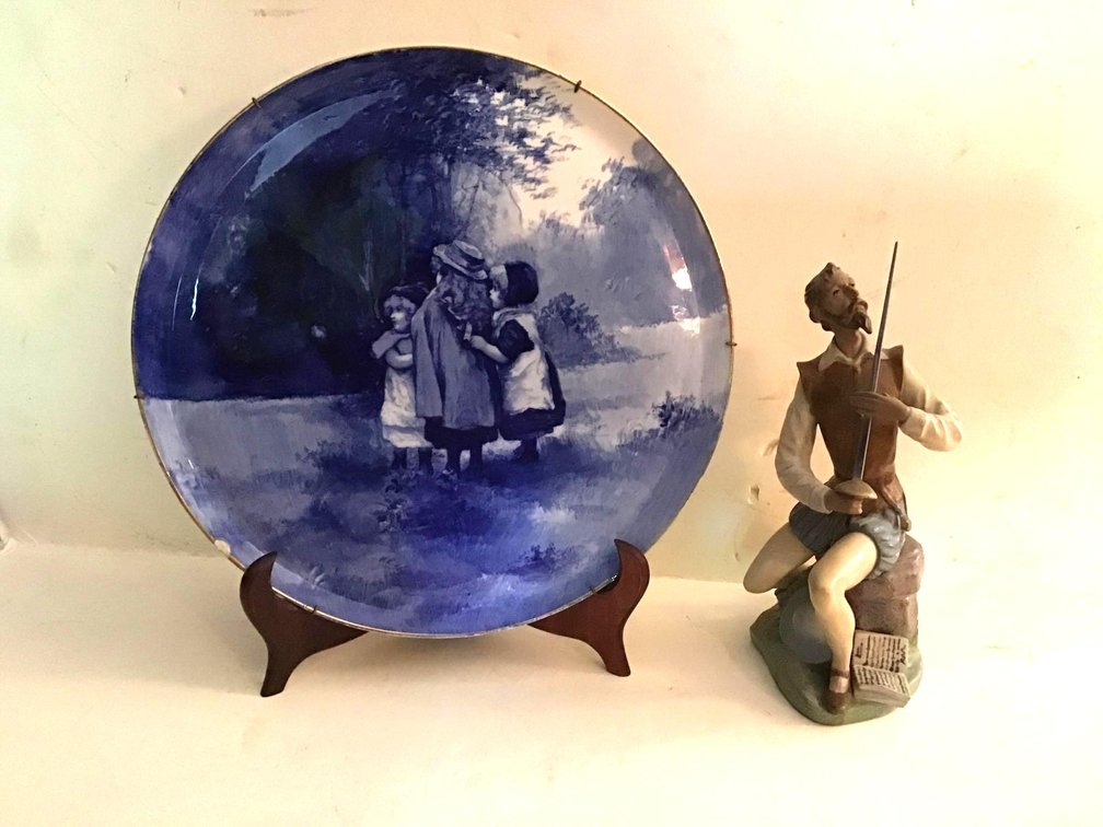 Lladro Figure & Plate 