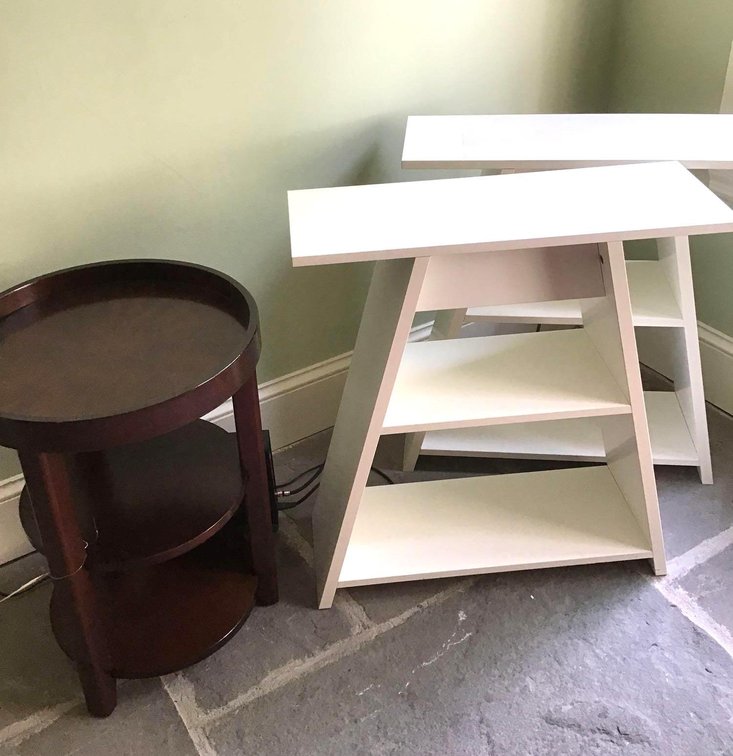 Shelves & Round Table