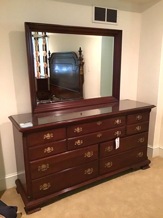 Dresser with Mirror 