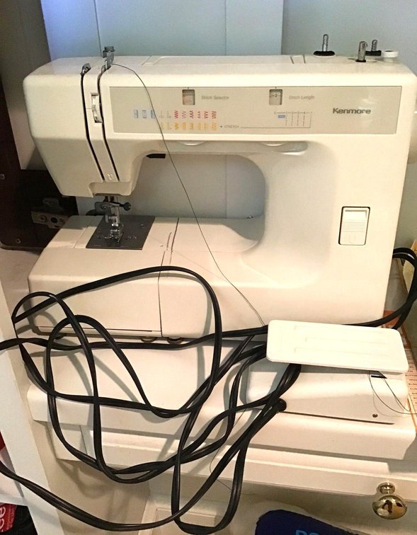 Sewing Machine & Contents of Cabinet 