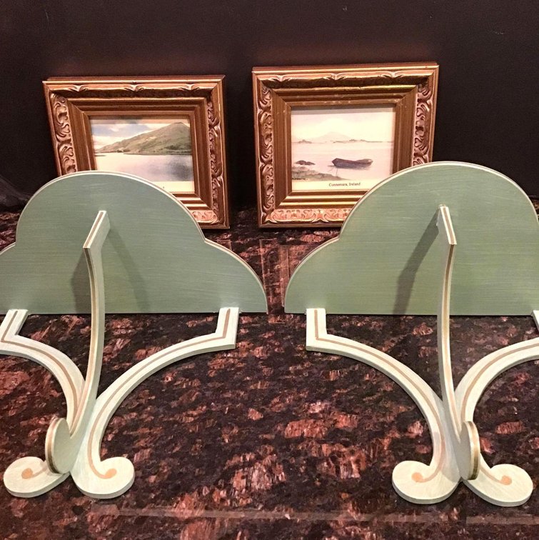 Artwork & Wall Shelves