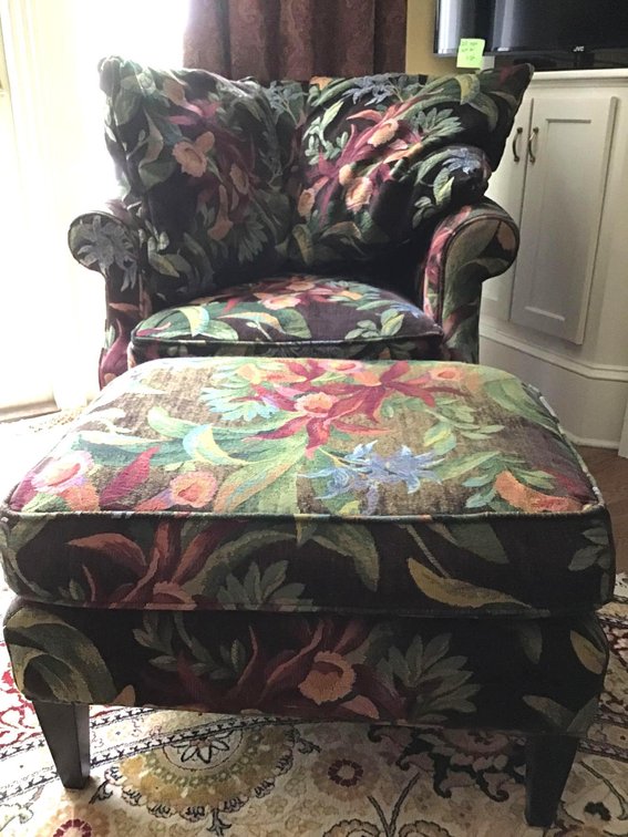 Crate & Barrel Chair & Ottoman With Pillows 