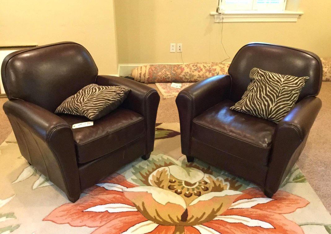 Image for Alderfer Online - Plymouth Meeting, PA: 8-5-19 | Featuring Leather & Suede Furniture, Oriental Rugs, Artwork, Decorative Accessories, Electronics, Linens, Thule Car Rack, Weber Grill, Patio Furniture, Lawn & Garden Supplies & Equipment & Much More