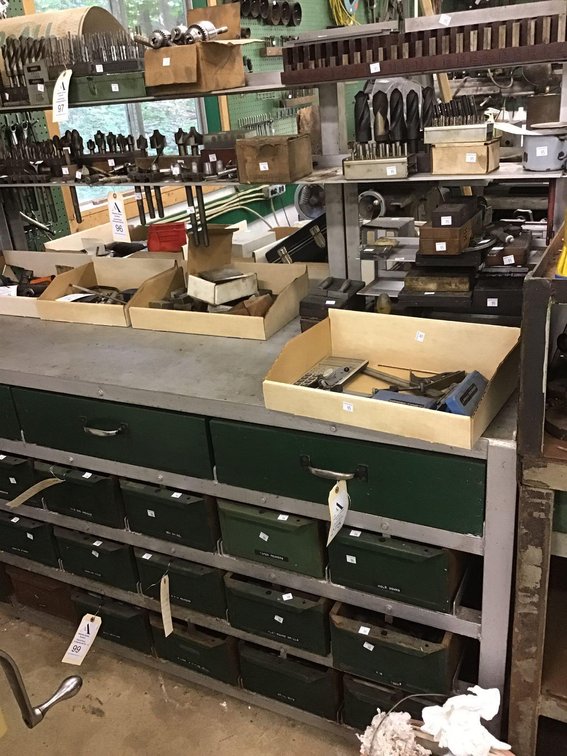 Workshop Table with 21 Drawers and 2 Shelves