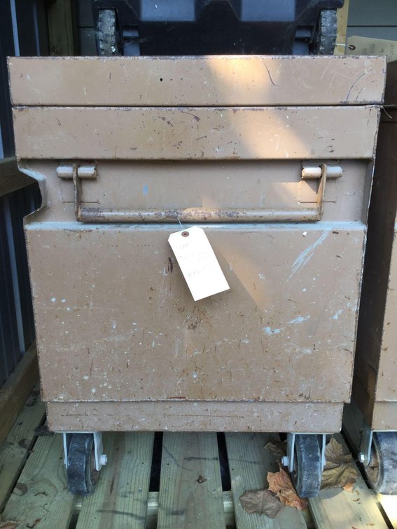 KNAACK Metal Job Box