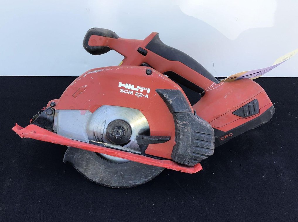 Hilti SCM22-A Circular Saw