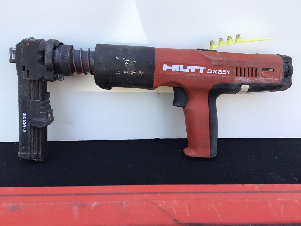 Hilti DX352 Powder Actuated Nailer