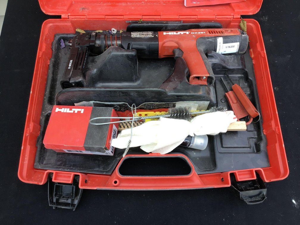 Hilti DX351 Powder Actuated Nailer