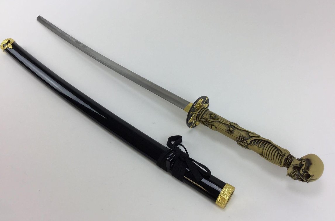 Image for Alderfer Online - Collection of Knives & Swords Auction: 8-26-19