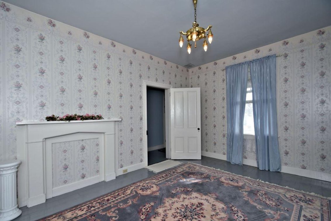 Image for Live and Online Real Estate Auction - Birdsboro, PA: 11-21-19