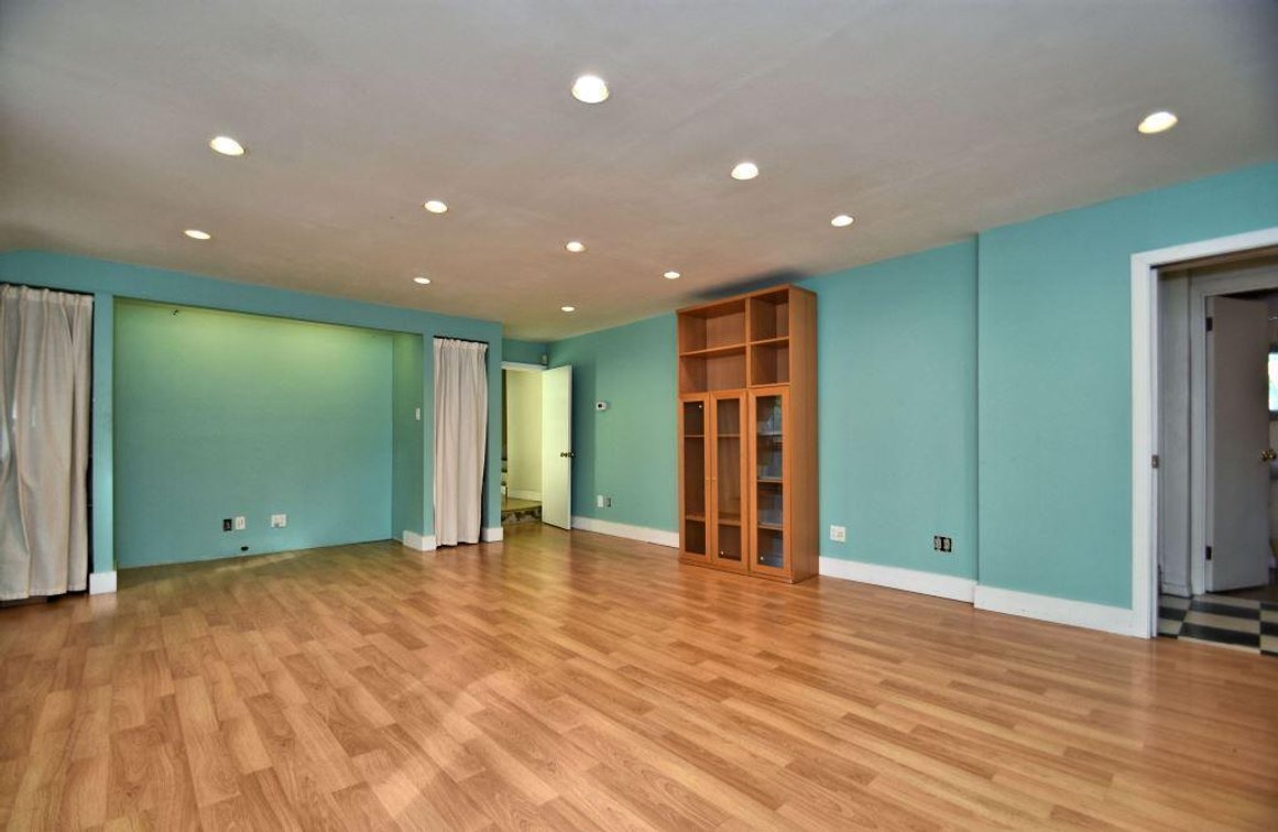 Image for Real Estate | 405 Rices Mill Road, Wyncote, PA | Wednesday, June 10 at 6:00 PM