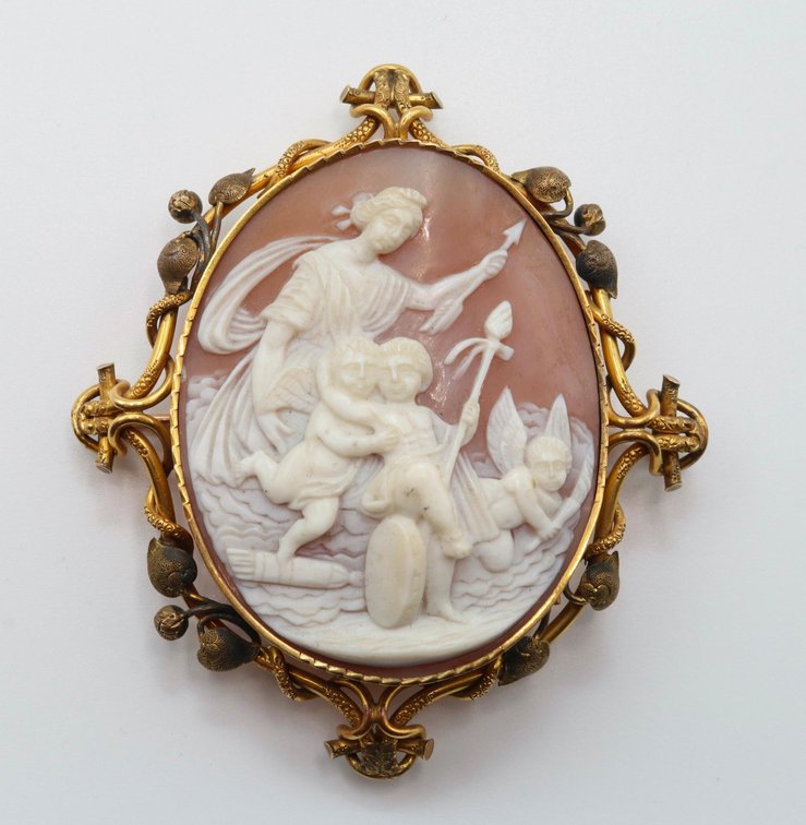 Victorian Shell Carved Cameo