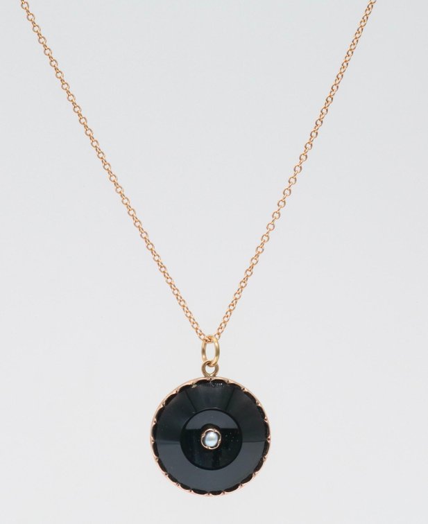 14k Gold and Onyx Necklace