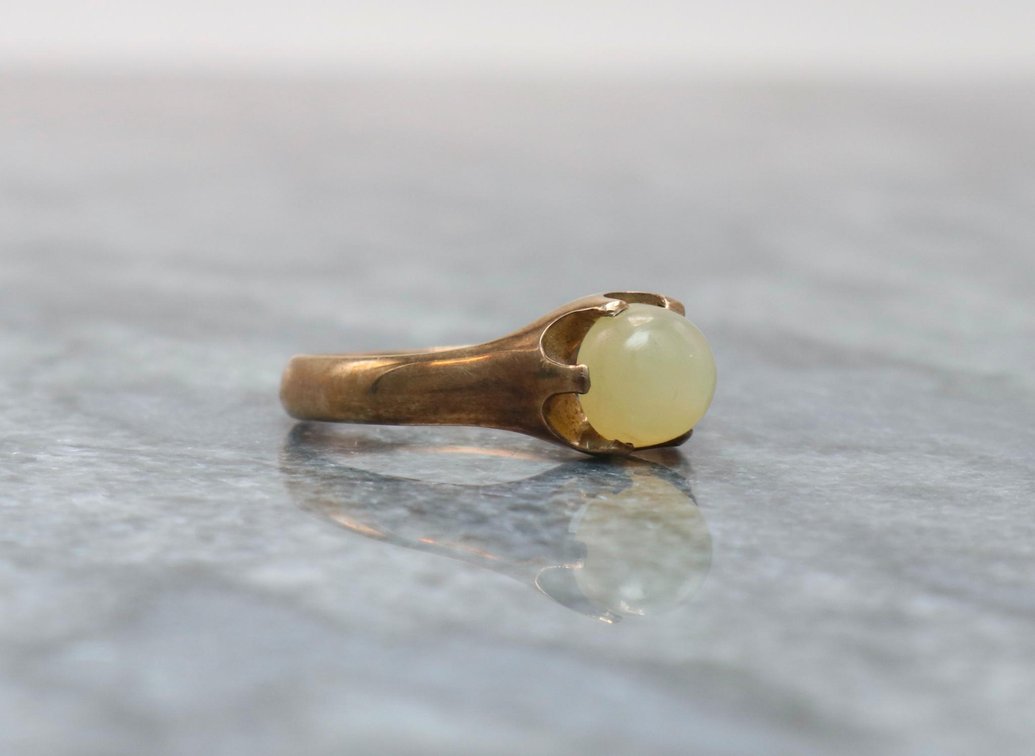 10K Gold and Cats Eye Ring