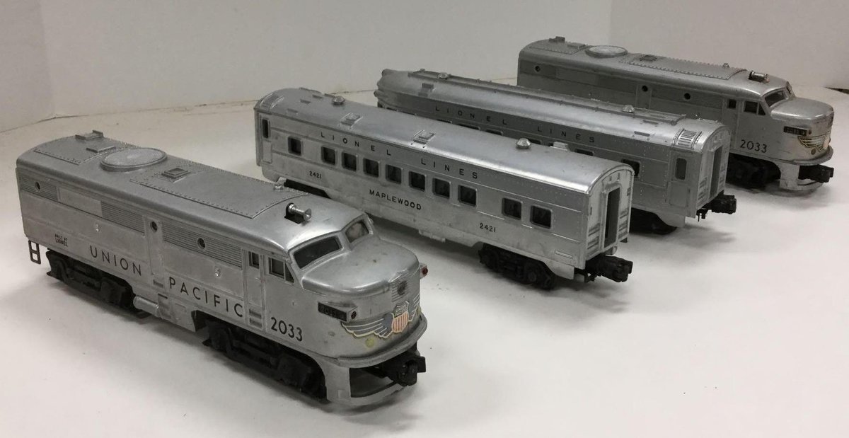 Image for Trains & Accessories | May 31, 2020 at 8:00 PM