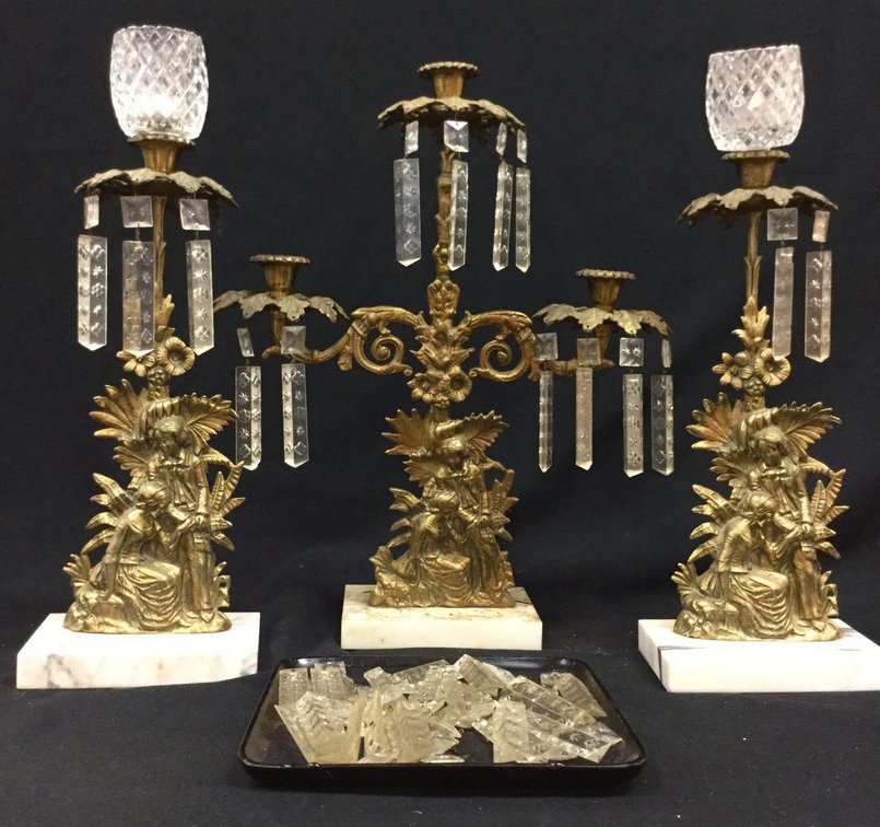 Image for Decorative Furnishings and Accessories | June 25, 2020 @ 8:00 PM