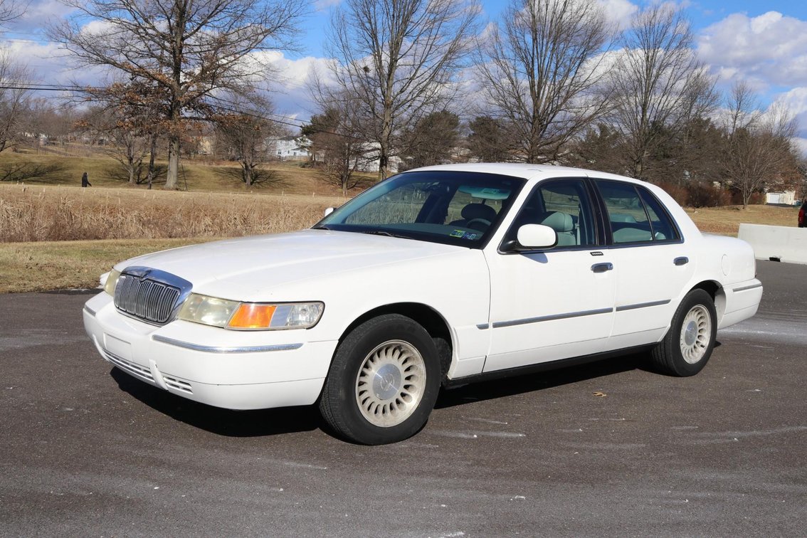 2002 Mercury Grand Marquis Passenger Car, VIN # 2MEFM75W12X621531