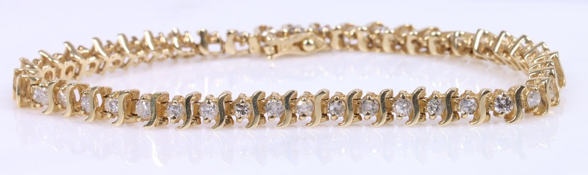 14KY Gold Diamond Bracelet