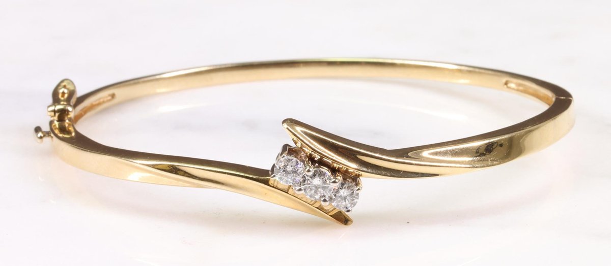 14KY Gold Diamond Bracelet