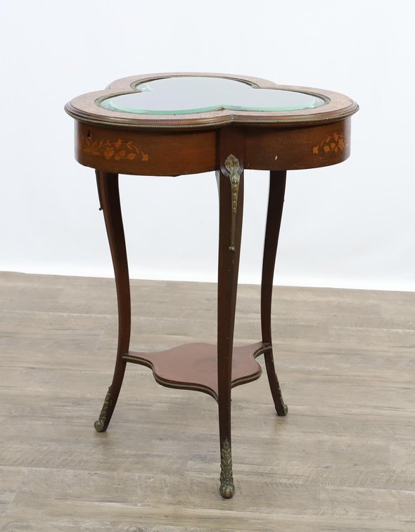 Louis XVI Marquetry Table Vitrine
