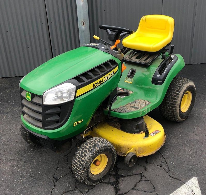 John Deere D110 Tractor