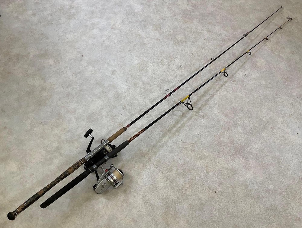 Large Spinning Rod/Reel Combos (2)