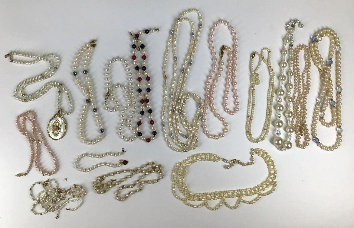 Pearl Necklace and 14K Bracelet
